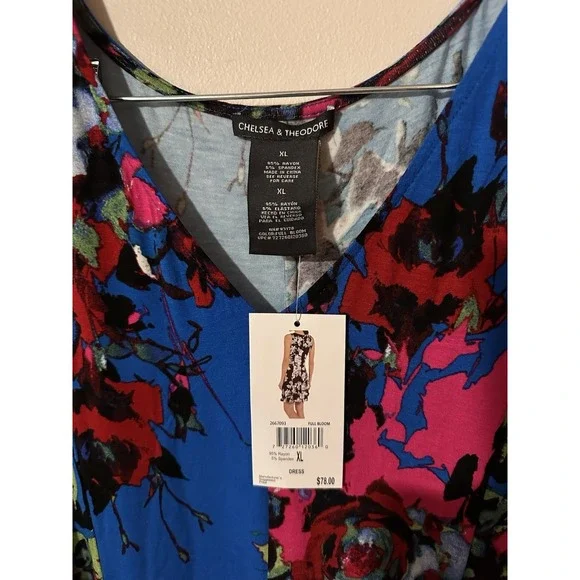 Chelsea & Theodore Women's Size XL Full Bloom Blue Floral Sleeveless Dress Flowy - Picture 2 of 6